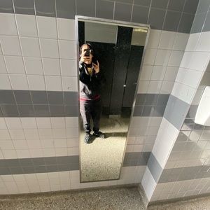 Meet your Posher, Kari